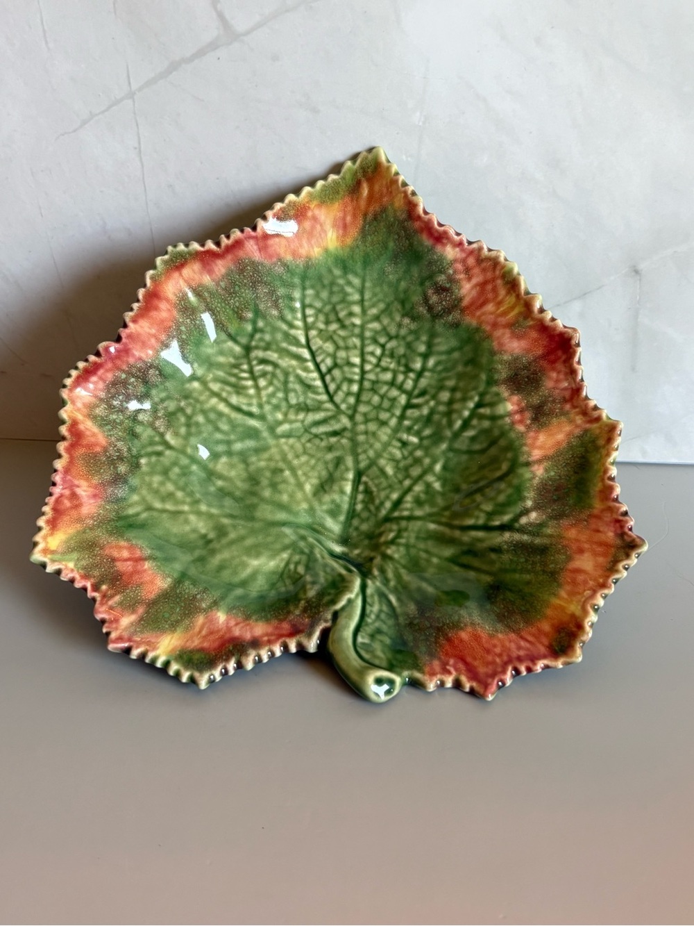 7 1/2” Bordallo Pinheiro Autumn Grape Leaf Dish - PERFECT FOR FALL 🍂